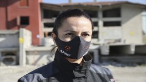 AFAD personeli deprem anında yapılması gerekenleri simülasyonda canlandırdı 