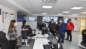 AK Parti Eskişehir Milletvekili Karacan 112 Acil Sağlık ekiplerini ziyaret etti