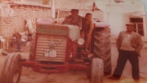 Baba yadigarı traktöre 27 yıl sonra yeniden kavuştu 