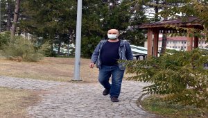 Babasının verdiği böbrekle yeniden hayata tutundu 