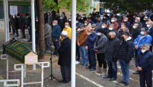 Bahçelievler'de yanan evde cesedi bulunan kadının cenazesi toprağa verildi