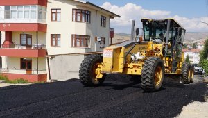 Beypazarı'nda son 2 ayda 800 ton asfalt serildi