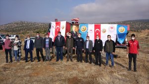 Bozkır'da 2 bin fidan toprakla buluşturuldu