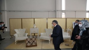 Büyükkılıç, başkanlarla KAYMEK Sanat Merkezi'ni gezdi 