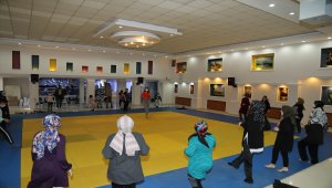 Çubuk'ta kadınlara özel judo kursu