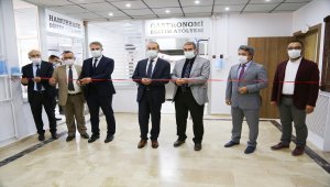 Cumhuriyet Üniversitesinde kurulan eğitim atölyelerinin açılışı yapıldı 