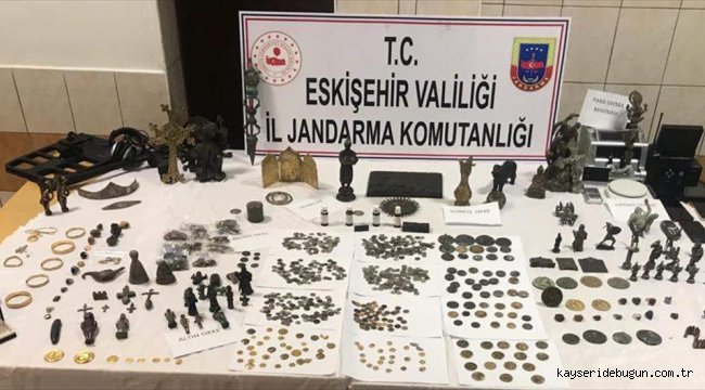 Eskişehir'deki tarihi eser operasyonunda yakalanan şüpheliler serbest bırakıldı