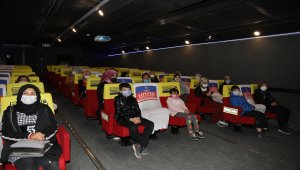 "Gezen Sinema Tırı" Çubuk'ta