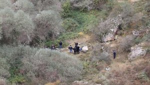 Ihlara Vadisi'nde uçuruma yuvarlanan otomobildeki 2 kişi ağır yaralandı