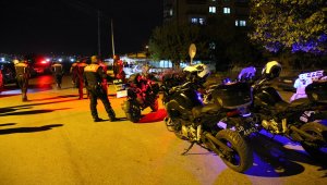 Kayseri'de av tüfeği ile vurulan 2 kişi yaralandı