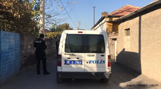 Kayseri'de yaşlı kadın evinde ölü bulundu
