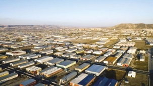 Kayseri Radar Haberi: Kayseri OSB'deki boş araziye atılan tıbbi atıklar tehlike saçıyor!