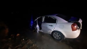 Kırşehir'de otomobilde patlama: 2 yaralı