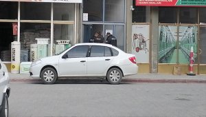 Konya'da apartmanın merdiven boşluğunda boğazından bıçaklanmış erkek cesedi bulundu