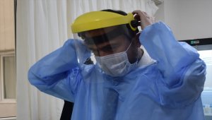 KOVİD-19 HASTALARI YAŞADIKLARINI ANLATIYOR - Koronavirüsü yenen öğretim üyelerinden "tedbirlere uyun" çağrısı