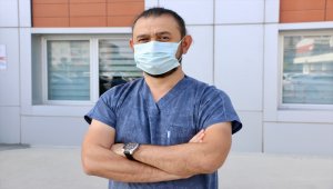 Kovid-19 yoğun bakımında görevli hemşirelerin vatandaşlardan isteği "dikkat ve özveri"