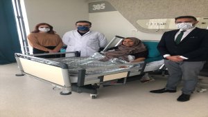 Rektum kanseri hastası Iraklı, Sivas'ta şifa buldu