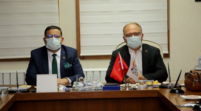 Sivas Belediye Başkanı Bilgin, STSO Yönetim Kurulu Toplantısı'na konuk oldu 