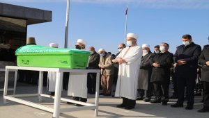 Sivas'ın kanaat önderlerinden Şehabeddin Açık, son yolculuğuna uğurlandı