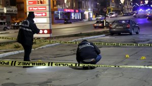 Sivas'ta silahlı ve bıçaklı kavga: 3 yaralı 