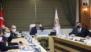 Sivas Valisi Ayhan'dan "ev ziyaretlerini kısıtlayın" önerisi 