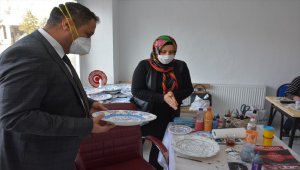 Sorgun Belediye Başkanı Ekinci el sanatları kursunu ziyaret etti