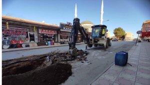 Sorgun Belediyesinin alt yapı ve asfalt çalışmaları sürüyor