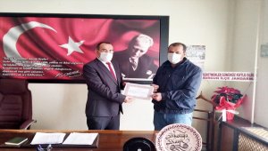 Sorgun'da emekli öğretmenlere Hizmet Şeref Belgesi