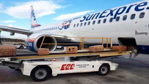 SunExpress'ten depremzedelere yardım eli
