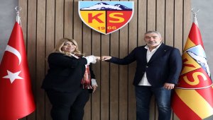 Teknik direktör Samet Aybaba, Kayserispor'la sözleşme imzaladı