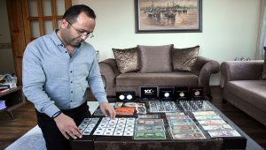 Terzi babasının koleksiyonu "hazinesi" oldu