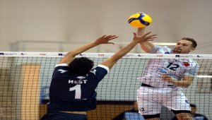 Voleybol: AXA Sigorta Efeler Ligi