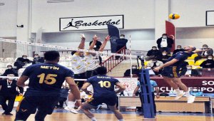 Voleybol: AXA Sigorta Efeler Ligi 