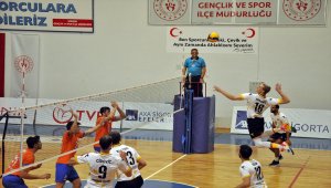 Voleybol: AXA Sigorta Efeler Ligi