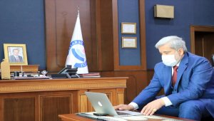 ASÜ Rektörü Şahin, AA'nın "Yılın Fotoğrafları" oylamasına katıldı