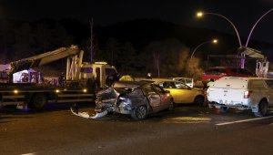 Başkentte zincirleme trafik kazası: 3 kişi yaralandı
