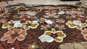 Eskişehir'de bir evde kumar oynayan 5 kişiye para cezası uygulandı