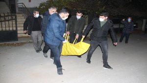 Konya'da dört ay önce evlendiği eşini bıçaklayarak öldüren koca gözaltına alındı