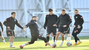 Konyaspor, Büyükşehir Belediye Erzurumspor maçına hazır