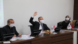 Niğde'de kapanan iş yeri ile çalışanlarının konutlarına yüzde 50 su indirimi