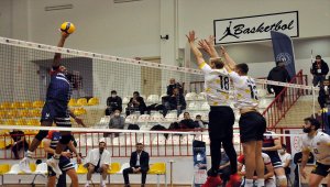 Voleybol: AXA Sigorta Efeler Ligi