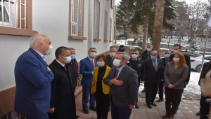 Ankara Üniversitesi Rektörü Prof. Dr. Ünüvar Kızılcahamam'da