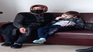 Beypazarı Kent Konseyinden engelli çocuğu tekerlekli sandalye