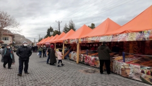 Çayırhan Mahallesi'ne yöresel ürün tanıtım ve satış stantları kuruldu