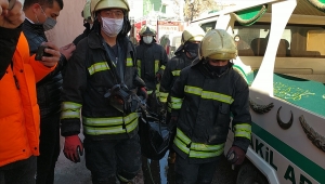 GÜNCELLEME 2 - Konya'da evde çıkan yangında hayatını kaybeden annenin cenazesi çıkarıldı