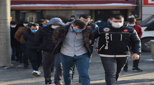 Eskişehir'de uyuşturucu operasyonunda yakalanan 3 şüpheli tutuklandı