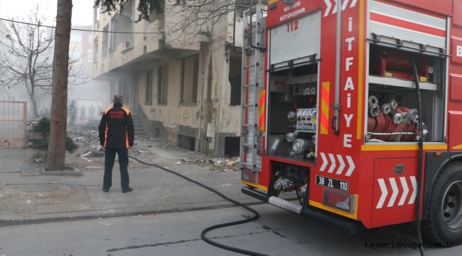 Kayseri'de Bugün: Metruk binada çıkan yangın söndürüldü