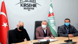 Kırşehir Belediyespor teknik direktör Ercüment Coşkundere ile anlaştı