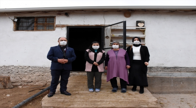 Köyde yaşayan engelli Günyeli'nin yüzü devlet desteğiyle güldü