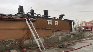 Kulu'da çatı yangını